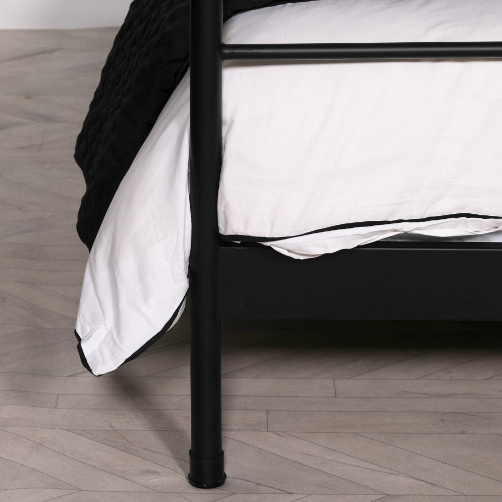 Product photograph of Stedman Black 5ft King Size Bed from Choice Furniture Superstore.